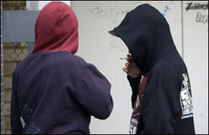 مراهق في الحادية عشرة أعتقل 50 مرة ويملك سجلا بـ 17 ادانة! صورة رقم 1 مراهق في الحادية عشرة أعتقل 50 مرة ويملك سجلا بـ 17 ادانة! صورة رقم 1