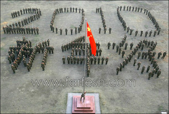 2010:  العالم يودع عاما ويستقبل عاما جديدا  صورة رقم 4