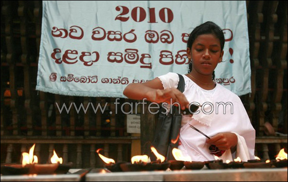 2010:  العالم يودع عاما ويستقبل عاما جديدا  صورة رقم 3