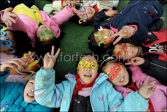 2010:  العالم يودع عاما ويستقبل عاما جديدا  صورة رقم 10