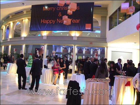 زهير فرنسيس يشعل 