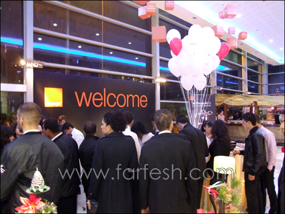 زهير فرنسيس يشعل 