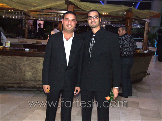 زهير فرنسيس يشعل 