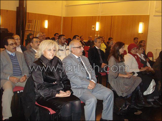 المبدعة شادية حامد تتسلم وسام النور في السويد  صورة رقم 2