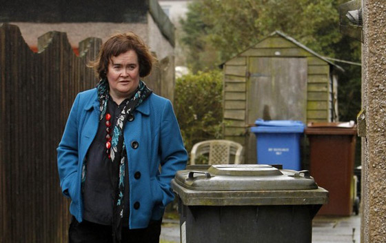 بعد المزحة.. سوزان بويل تستعد للغناء أمام البابا!!  صورة رقم 12