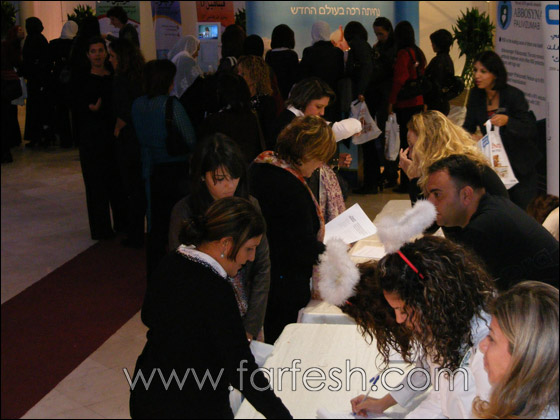 عيادات رعاية الام والطفل تشارك في مؤتمر 