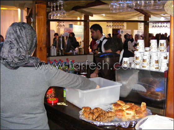 عيادات رعاية الام والطفل تشارك في مؤتمر 