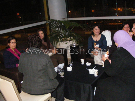 عيادات رعاية الام والطفل تشارك في مؤتمر 