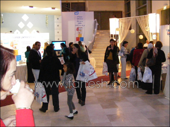 عيادات رعاية الام والطفل تشارك في مؤتمر 