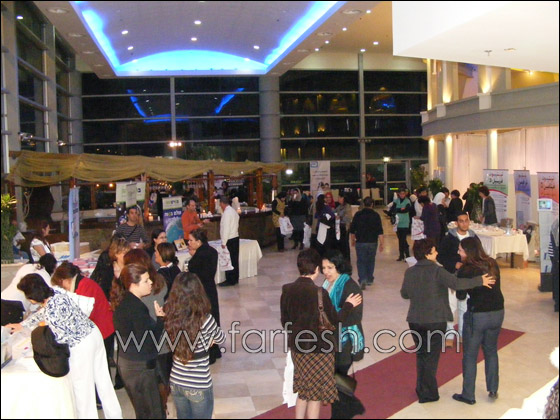 عيادات رعاية الام والطفل تشارك في مؤتمر 