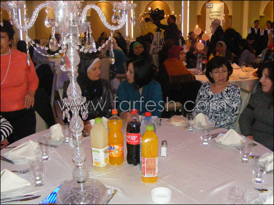 عيادات رعاية الام والطفل تشارك في مؤتمر 