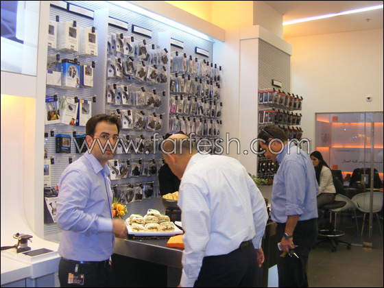 افتتاح مركز الخدمات orange shops الأول من نوعه في سخنين  صورة رقم 11