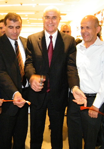 افتتاح مركز الخدمات orange shops الأول من نوعه في سخنين  صورة رقم 2