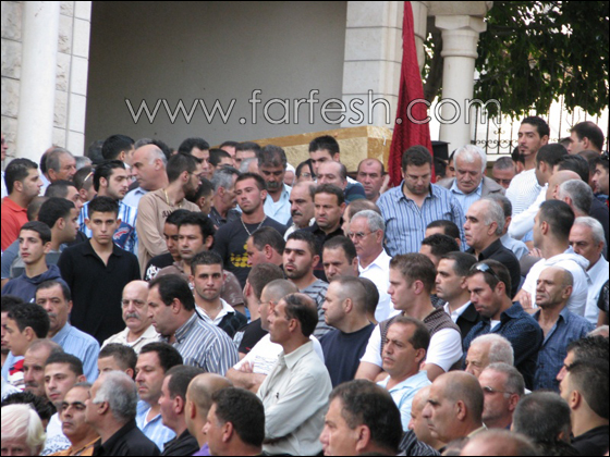 تشييع جثمان عميد سكران في المغار  صورة رقم 7