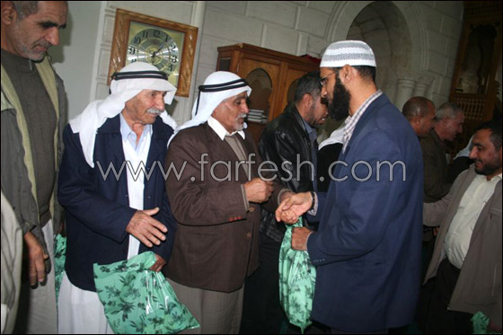 الحركة الإسلامية في رهط تكرم واعظي وخطباء مساجد المدينة        صورة رقم 20