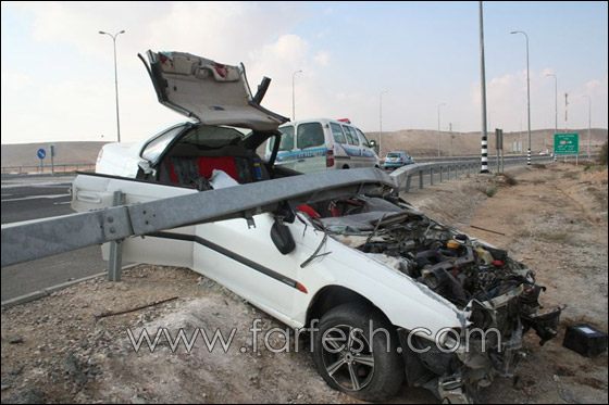 صور من حادث طرق مروع على مفترق عرعرة!! صورة رقم 5 صور من حادث طرق مروع على مفترق عرعرة!! صورة رقم 5