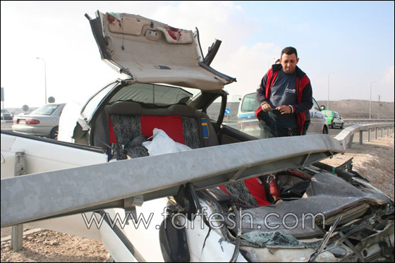 صور من حادث طرق مروع على مفترق عرعرة!! صورة رقم 11 صور من حادث طرق مروع على مفترق عرعرة!! صورة رقم 11