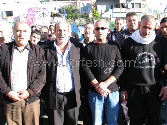 المطالبة بايقاع عقوبة الاعدام للقتلة في مظاهر ببيت جن  صورة رقم 15