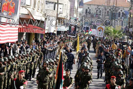 عرض عسكري في جنين  صورة رقم 1