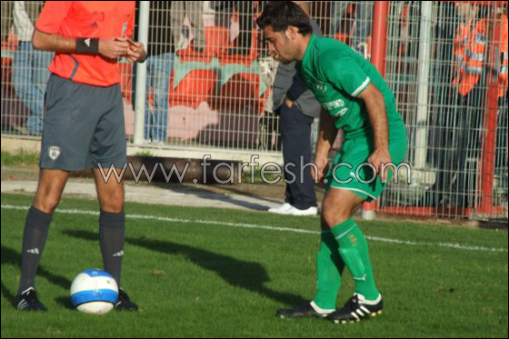 إصابات والغاز المسيل للدموع في ملعب كفركنا   صورة رقم 5