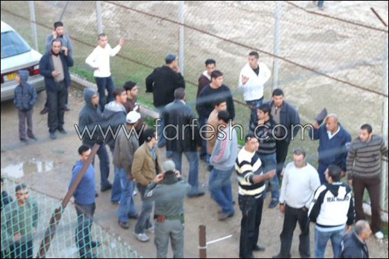 إصابات والغاز المسيل للدموع في ملعب كفركنا   صورة رقم 9