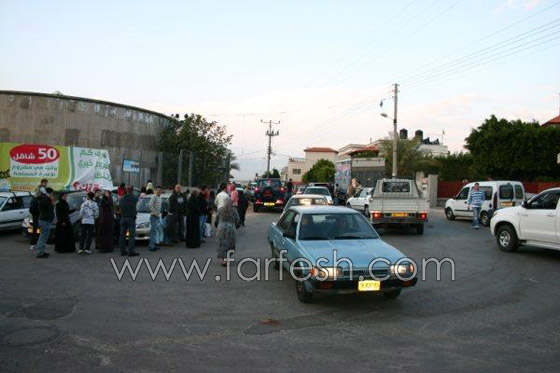 كفركنا تستقبل حجاج بيت الله الحرام بالورود  صورة رقم 1