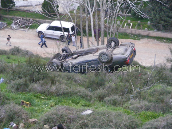 انقلاب سيارة إلى واد سحيق في الناصرة وإصابة زوجين  صورة رقم 10