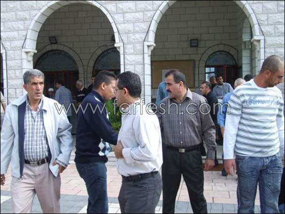 تشييع جثمان المرحوم أحمد نسيم من الناصرة صورة رقم 5 تشييع جثمان المرحوم أحمد نسيم من الناصرة صورة رقم 5