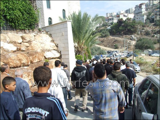 تشييع جثمان المرحوم أحمد نسيم من الناصرة صورة رقم 8 تشييع جثمان المرحوم أحمد نسيم من الناصرة صورة رقم 8