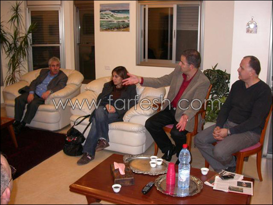 غنايم في زيارة تضامنية لبيت غنادري بالرامة  صورة رقم 3