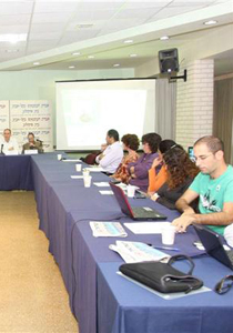 الحكومة تعمق الفجوات بين اليهود والعرب  صورة رقم 6