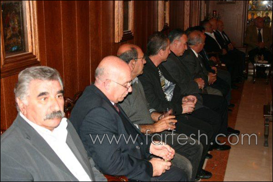 الحركة الإسلامية في كفركنا تعايد الطائفة المسيحية بالاعياد المجيدة صورة رقم 15