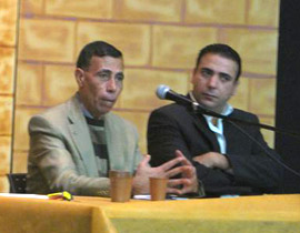 عبد القادر: 