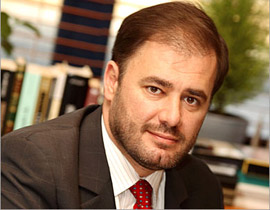 الجزيرة تحتفل بالذكرى الثالثة عشرة لإنطلاق 