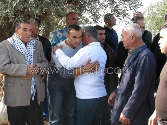 مأساة في دير حنا: تشييع جثمان الطفلة ميس حسين        صورة رقم 3