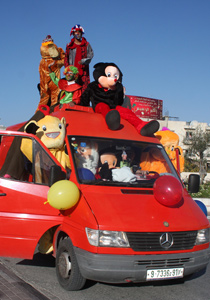 بيت لحم: انطلاق مسيرة اطفال بلا حدود للوحدة والسلام صورة رقم 1 بيت لحم: انطلاق مسيرة اطفال بلا حدود للوحدة والسلام صورة رقم 1