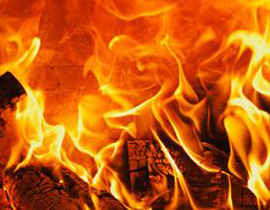 مصريّان لم يموّلا احتفال ابنهما بالمنتخب.. فأحرق منزلهما!! صورة رقم 1