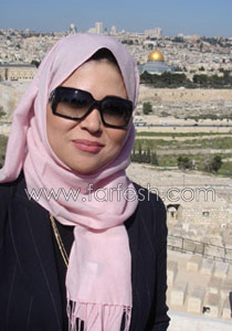 خديجة بن قنة هربت من الجزائر بسبب تهديدها بالقتل صورة رقم 5