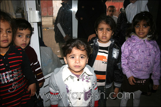 مسلمو السويد يكسون اطفال غزة في العيد ! صورة رقم 4 مسلمو السويد يكسون اطفال غزة في العيد ! صورة رقم 4