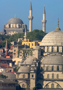 مفتي مصر: اقرار حظر المآذن مس بمشاعر المسلمين صورة رقم 1 مفتي مصر: اقرار حظر المآذن مس بمشاعر المسلمين صورة رقم 1