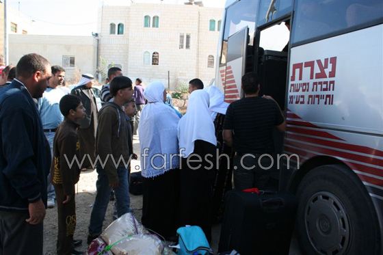 أهالي عرعرة النقب يستقبلون حجاج بيت الله الحرام   صورة رقم 5