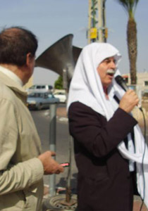 د. عباسي في شفاعمرو: بركة شوكة في حلق العنصريين صورة رقم 1