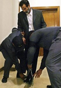 تفاصيل مذهلة تسبق ساعة إعدام الرئيس صدام ولحظة اعتقاله صورة رقم 11