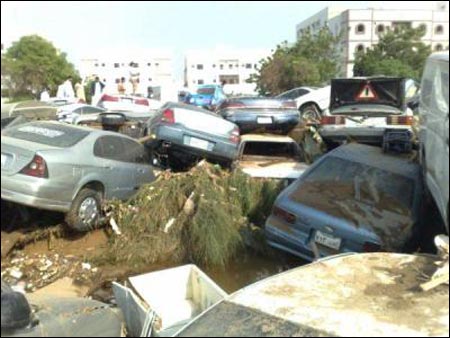 إرتفاع ضحايا الفيضانات في السعودية الى 103 قتيل صورة رقم 5