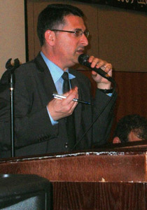 وزير المعارف: يجب دمج العرب في الوزارة  صورة رقم 1