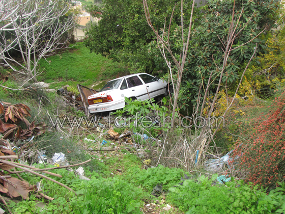 اصابة سيدة من يافة الناصرة اثر انزلاق سيارتها  صورة رقم 2