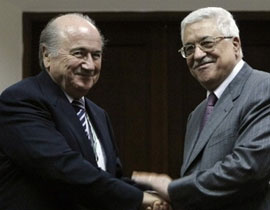 جرافات الاحتلال تستهدف ملاعب الكرة الفلسطينية صورة رقم 1