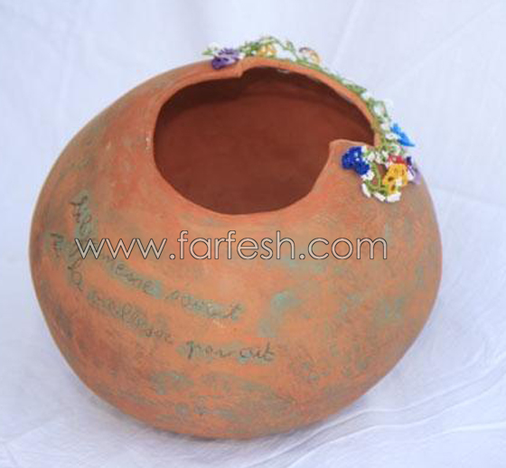 رغم إعاقتها: معرض أعمال ندى ناطور الخزفية صورة رقم 2 رغم إعاقتها: معرض أعمال ندى ناطور الخزفية صورة رقم 2