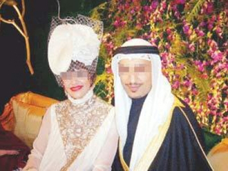 الكويت: زواج الشواذ يخرج الى العلن بحفلات صاخبة صورة رقم 2 الكويت: زواج الشواذ يخرج الى العلن بحفلات صاخبة صورة رقم 2