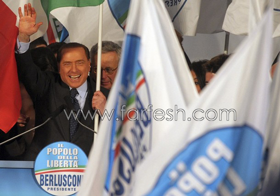 بيرلسكوني يتعرض لاعتداء جسدي في مدينة ميلانو     صورة رقم 5